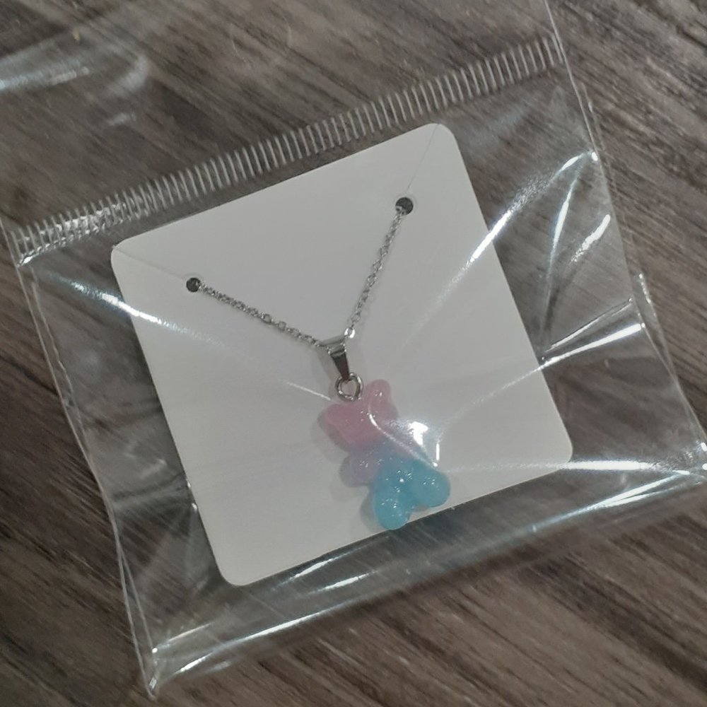 15"  gummy bear pendant necklace.